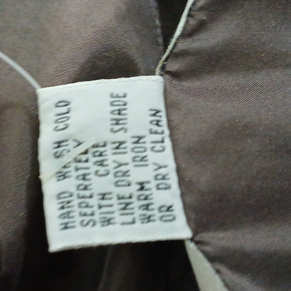 Casual Corner Dark gray Button-Up  Silk Shirt, Sz Medium,  new with tags - Picture 6 of 6